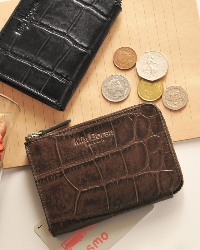 Mia Borsa/ミアボルサ 牛革 クロコダイル型押し パスケース