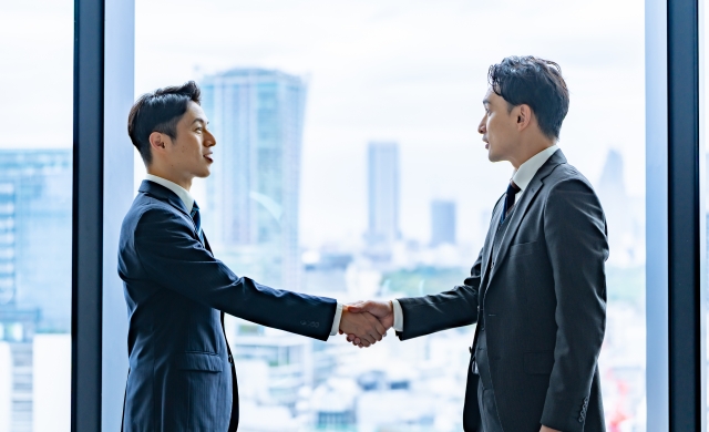 同僚、同期へ贈るおすすめの退職祝いギフト